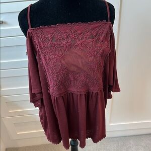 Elegant Burgundy Lace Women’s Top